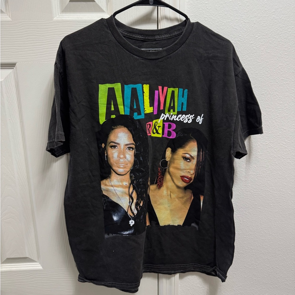 AALIYAH “Princess of R&B” T-Shirt Size M/M Excellent condition